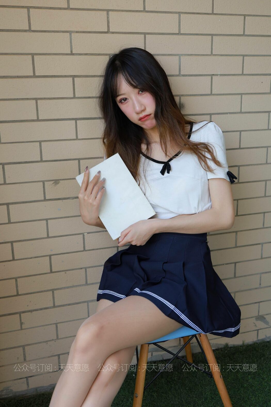 IESS异思趣向 No.823 Yi Yi