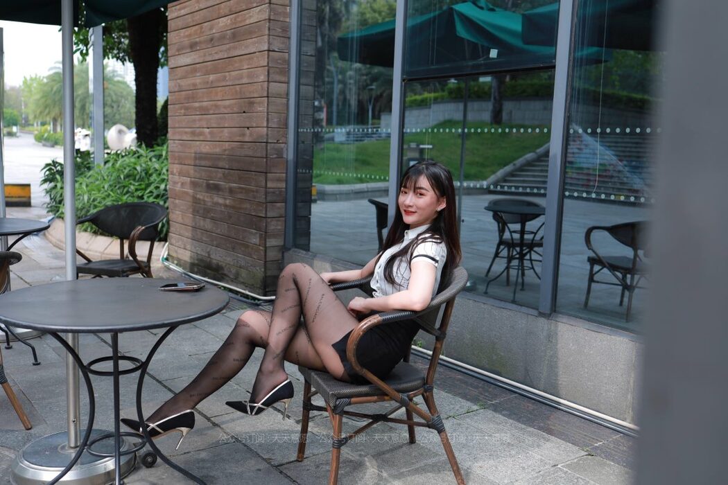 IESS异思趣向 No.836 Qiu Qiu