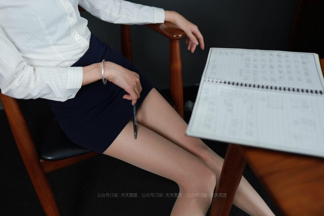 IESS异思趣向 No.813 Xiao Liu