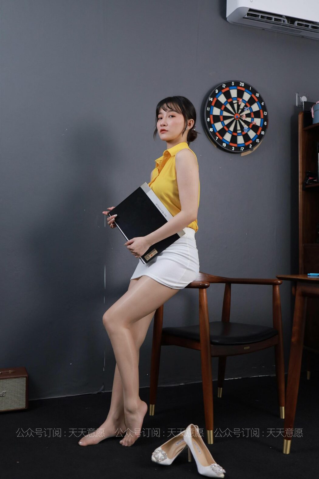 IESS异思趣向 No.857 Qiu Qiu