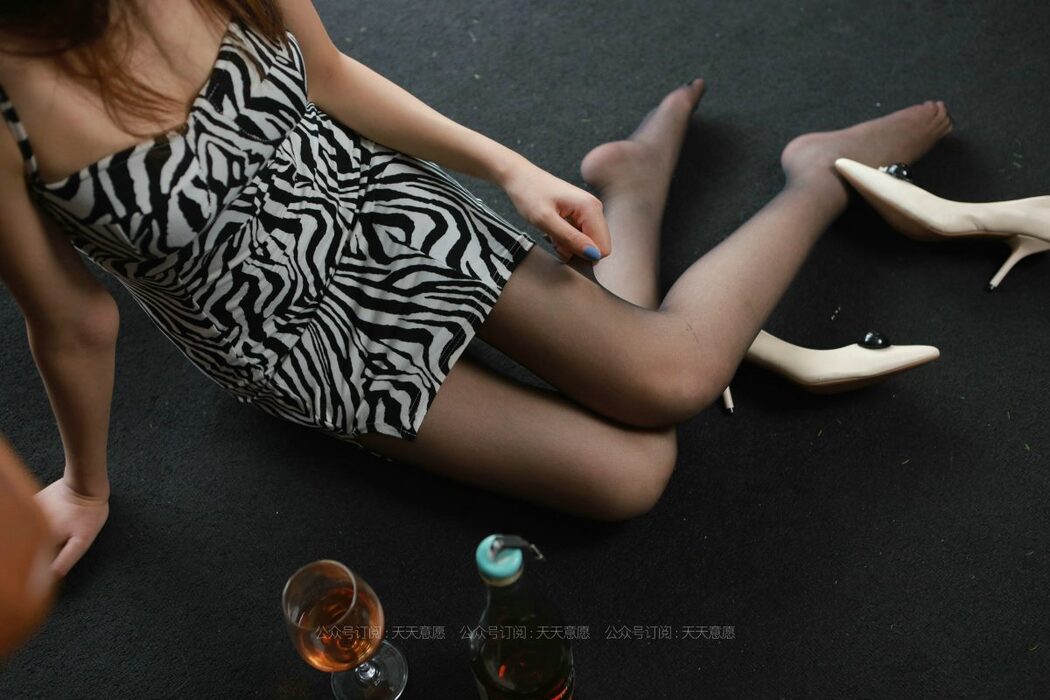 IESS异思趣向 No.856 Xi Gua