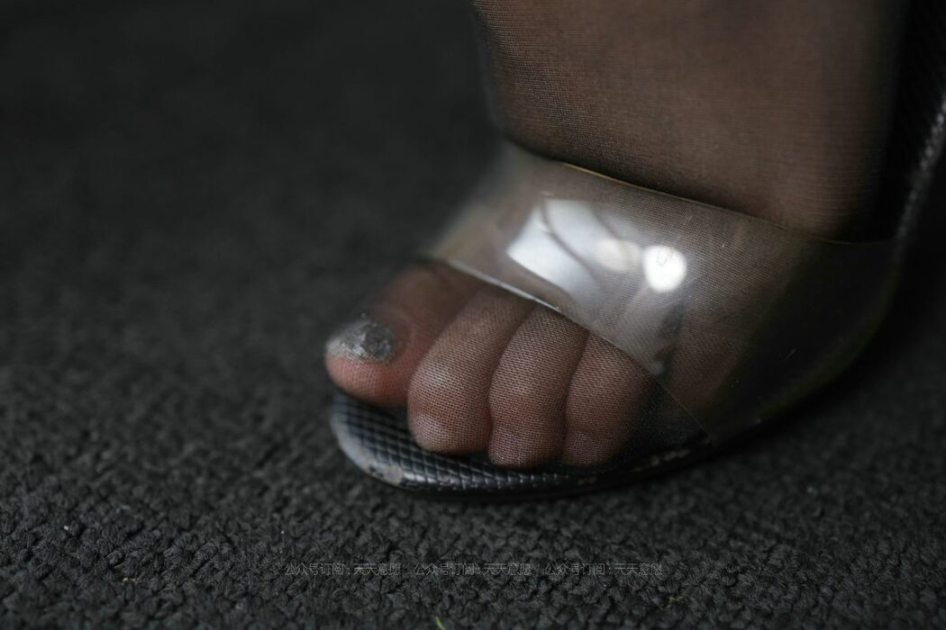 IESS异思趣向 No.863 Qiu Qiu