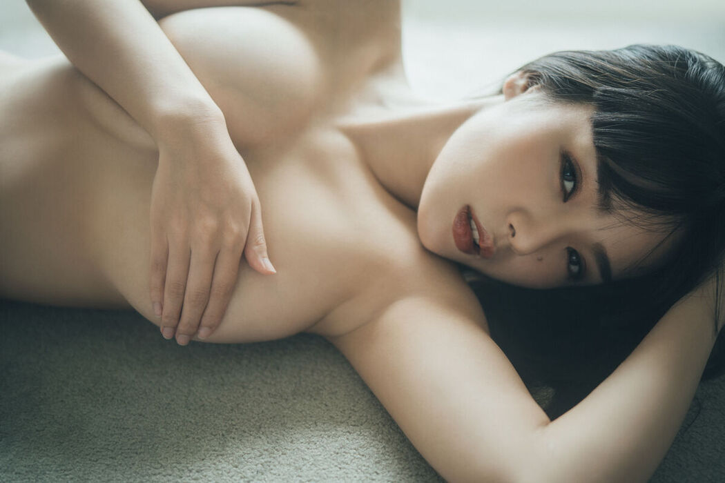 EIMI – Black Bra (82P)