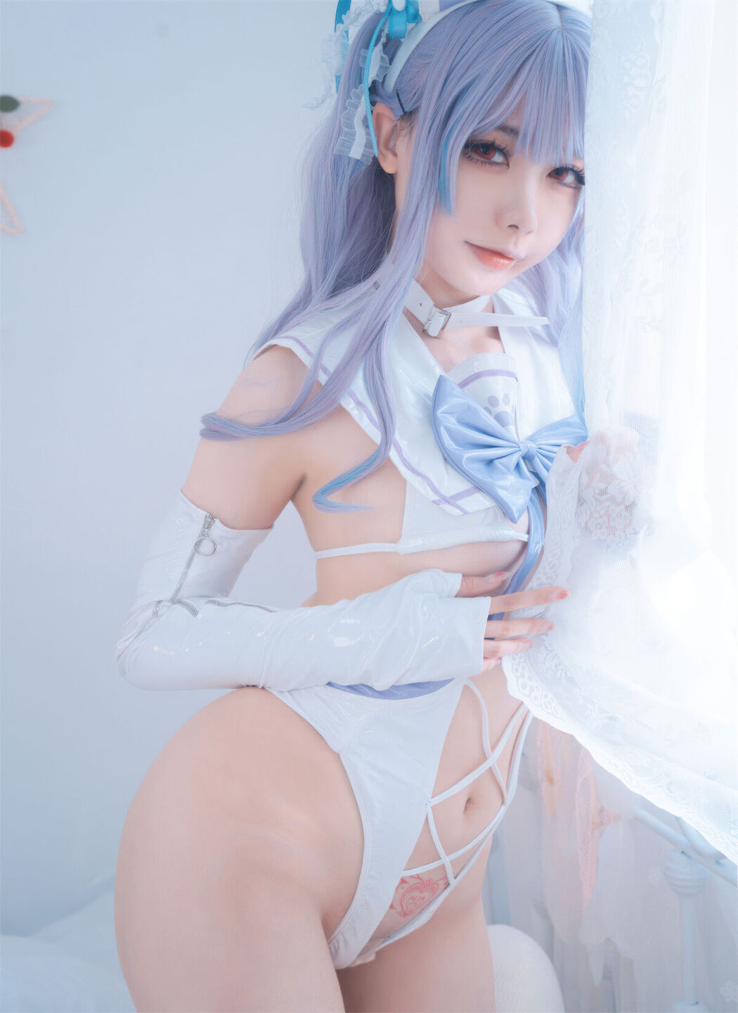 Coser@安食ajiki – 白猫猫 (48P)