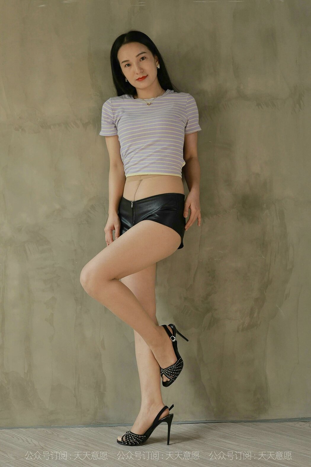 IESS异思趣向 No.923 Li Li Cover Photo