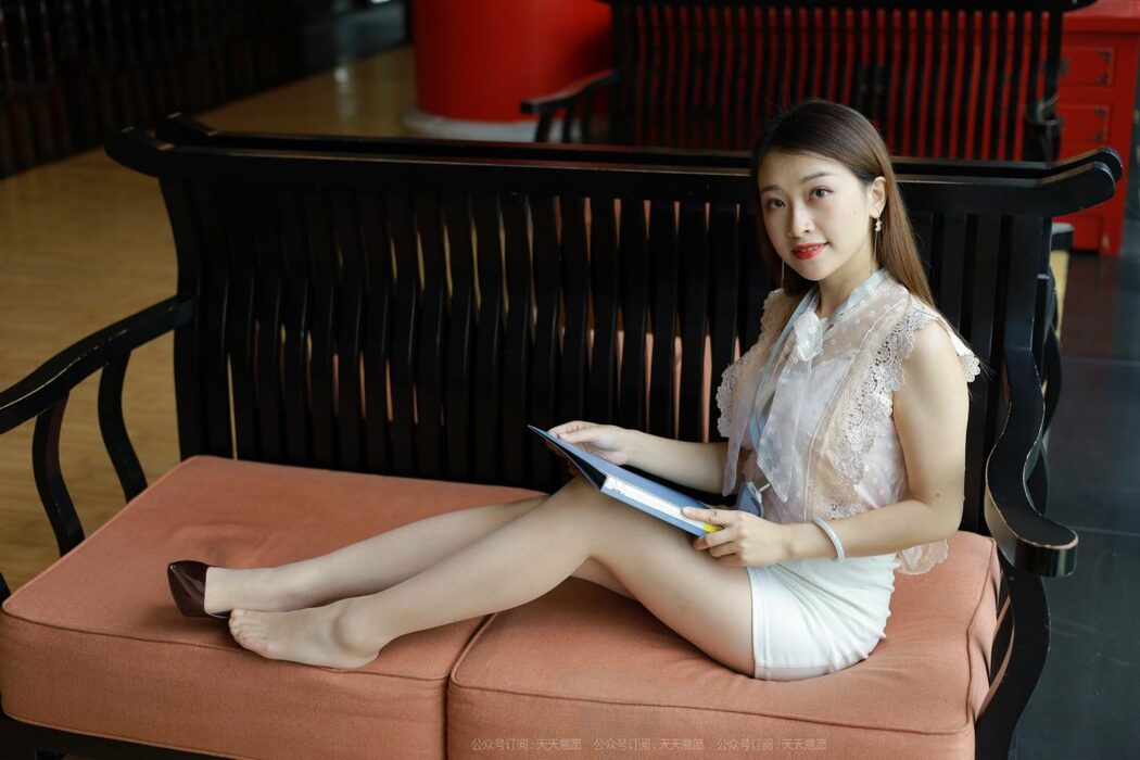 IESS异思趣向 No.910 Xiao Jie