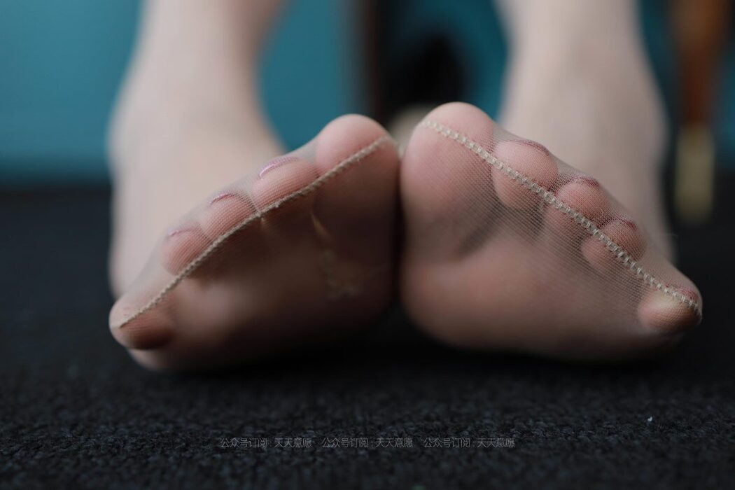 IESS异思趣向 No.880 Xiao Qi