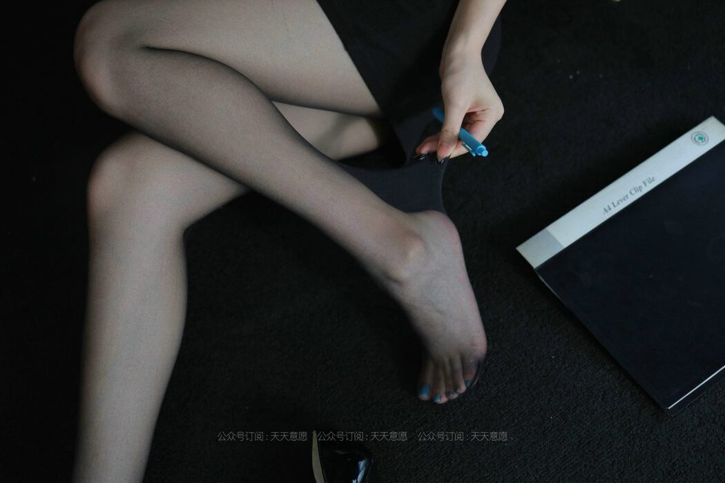 IESS异思趣向 No.890 Zi Wei