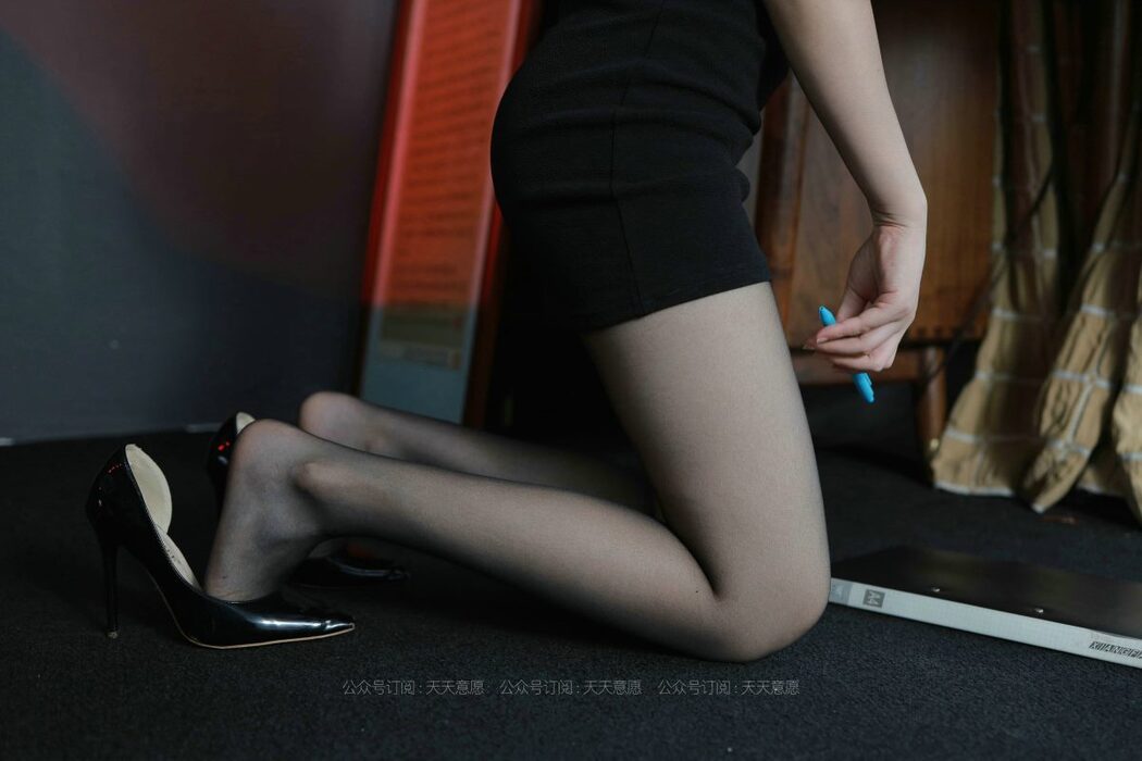 IESS异思趣向 No.890 Zi Wei