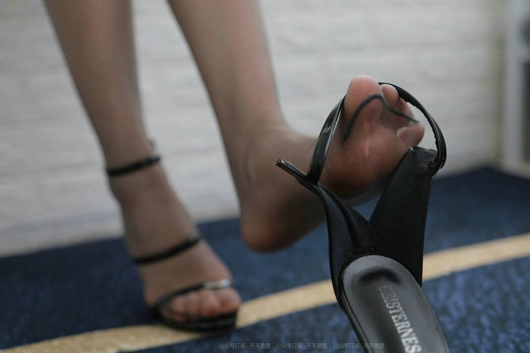 IESS异思趣向 No.934 Xiao Qi