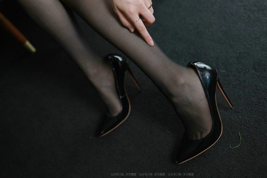 IESS异思趣向 No.893 Wen Xin