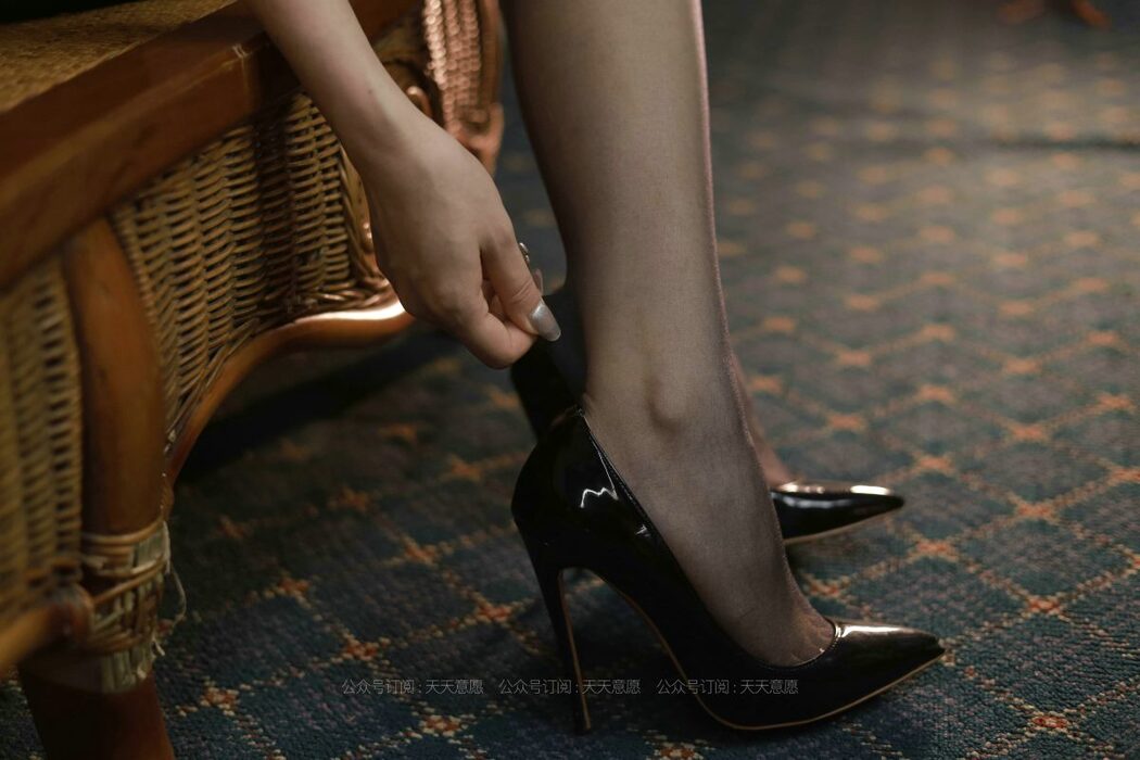 IESS异思趣向 No.887 Xiao Qi