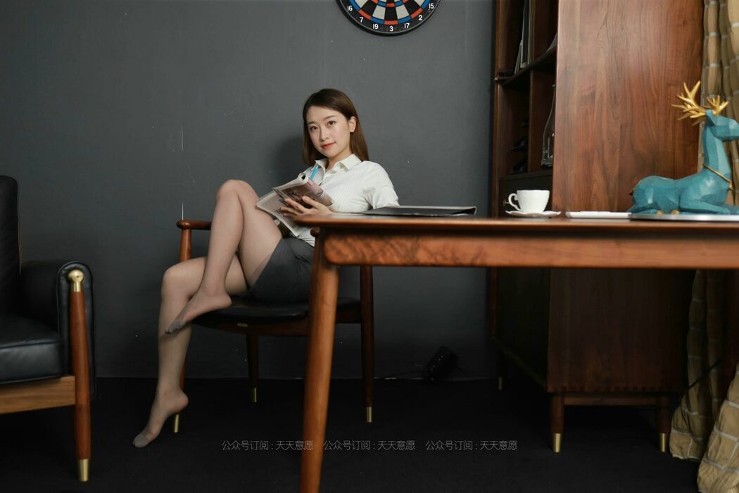 IESS异思趣向 No.883 Xiao Jie