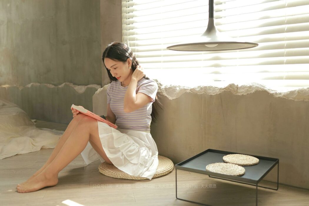 IESS异思趣向 No.875 Li Li