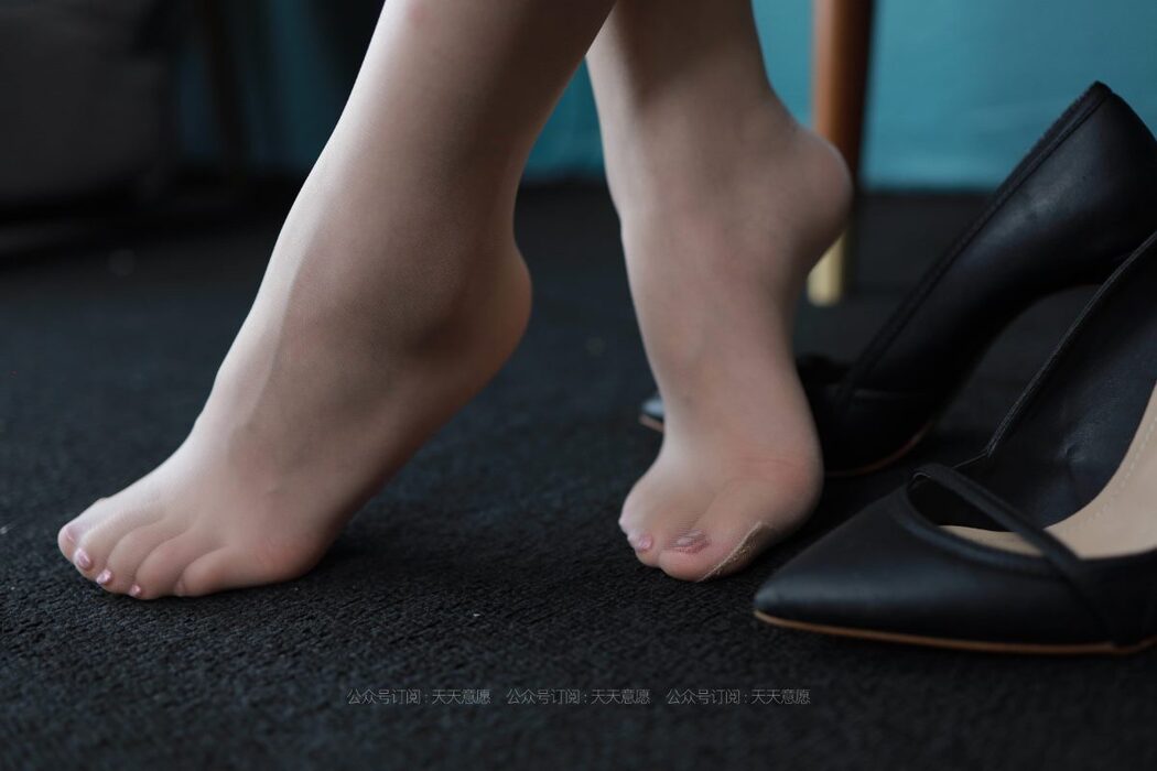 IESS异思趣向 No.880 Xiao Qi