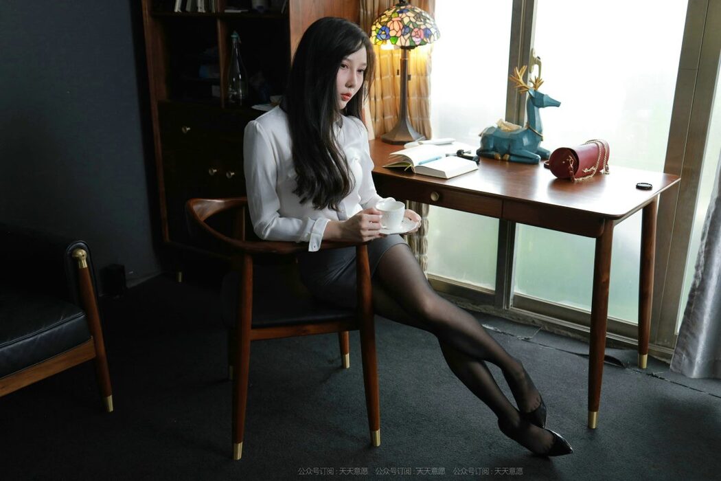 IESS异思趣向 No.893 Wen Xin