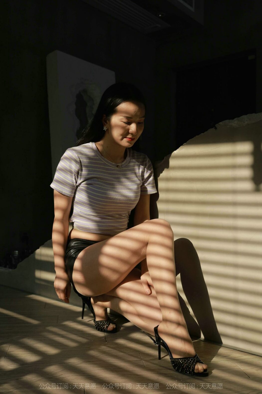 IESS异思趣向 No.923 Li Li