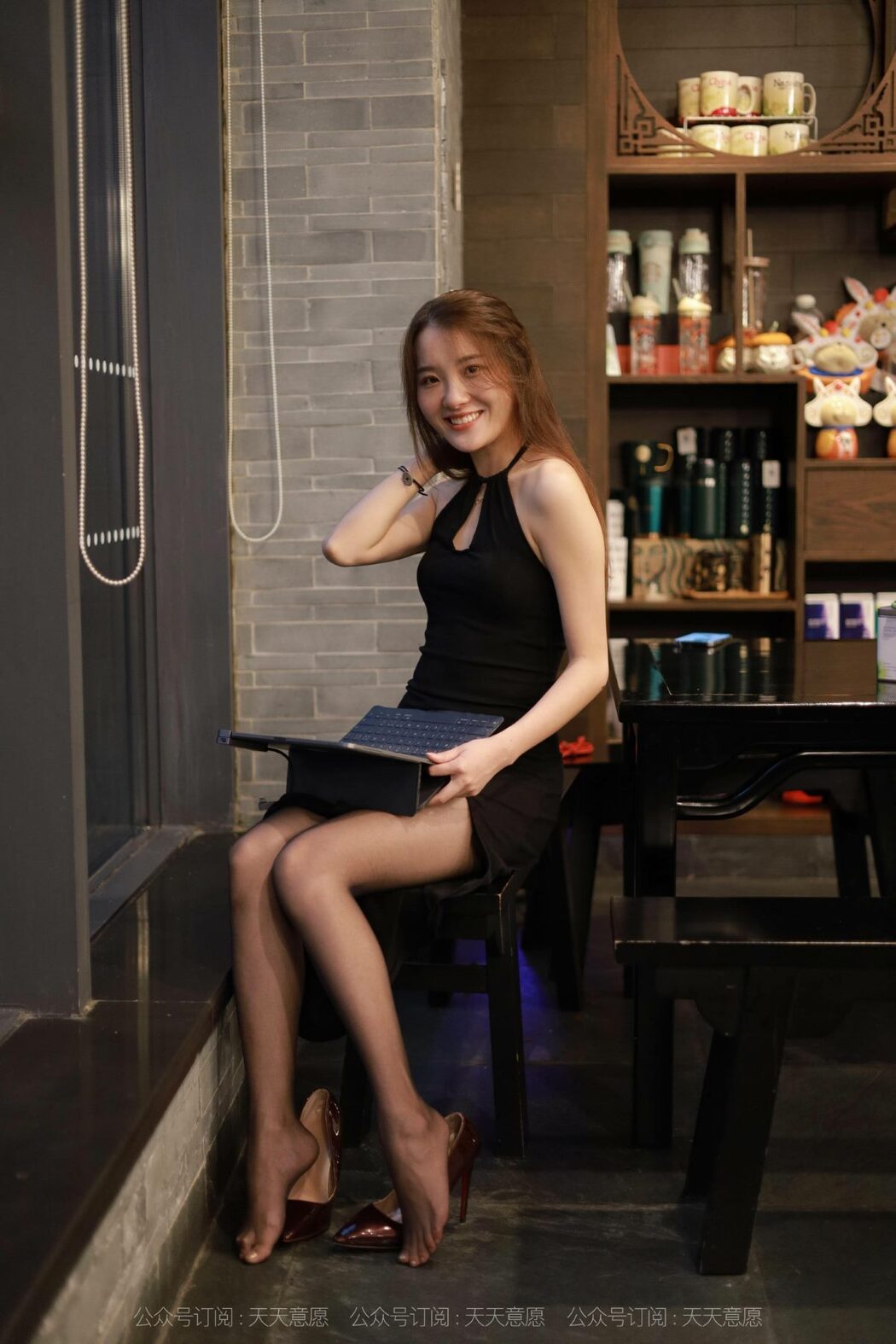 IESS异思趣向 No.933 Wan Ping