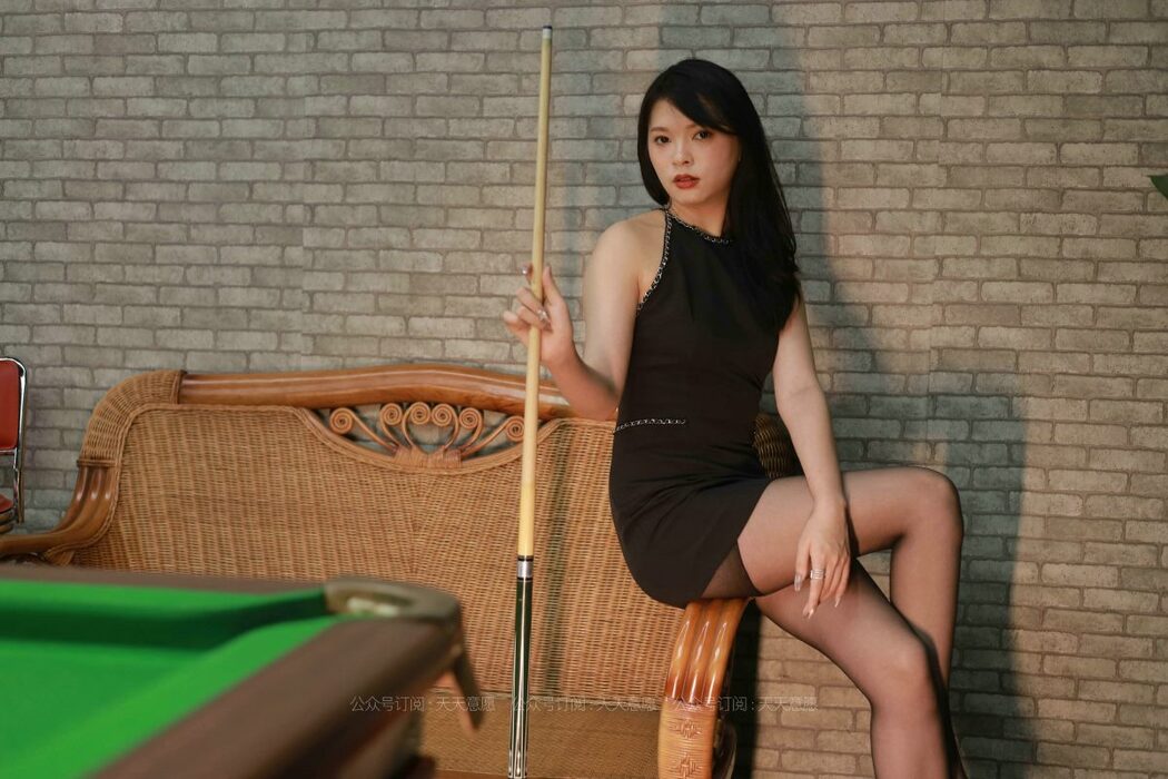 IESS异思趣向 No.887 Xiao Qi