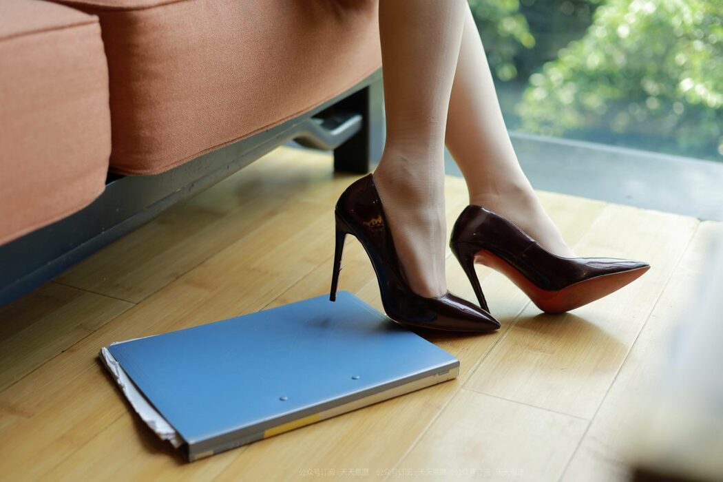 IESS异思趣向 No.910 Xiao Jie