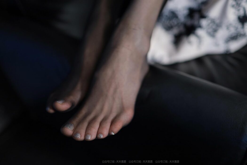 IESS异思趣向 No.911 Xiao Liu