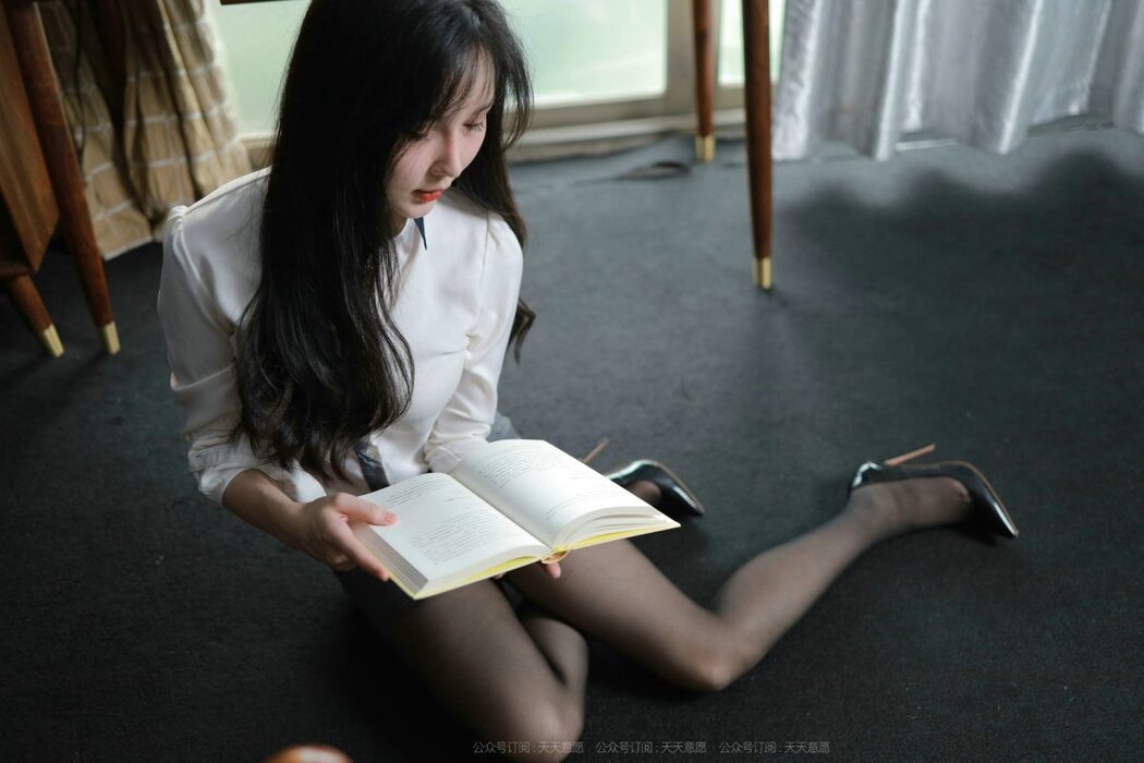 IESS异思趣向 No.893 Wen Xin