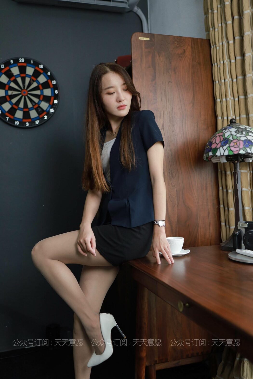 IESS异思趣向 No.886 Wan Ping