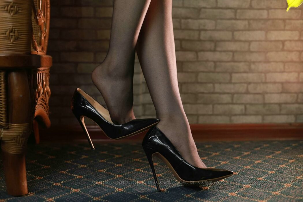 IESS异思趣向 No.887 Xiao Qi