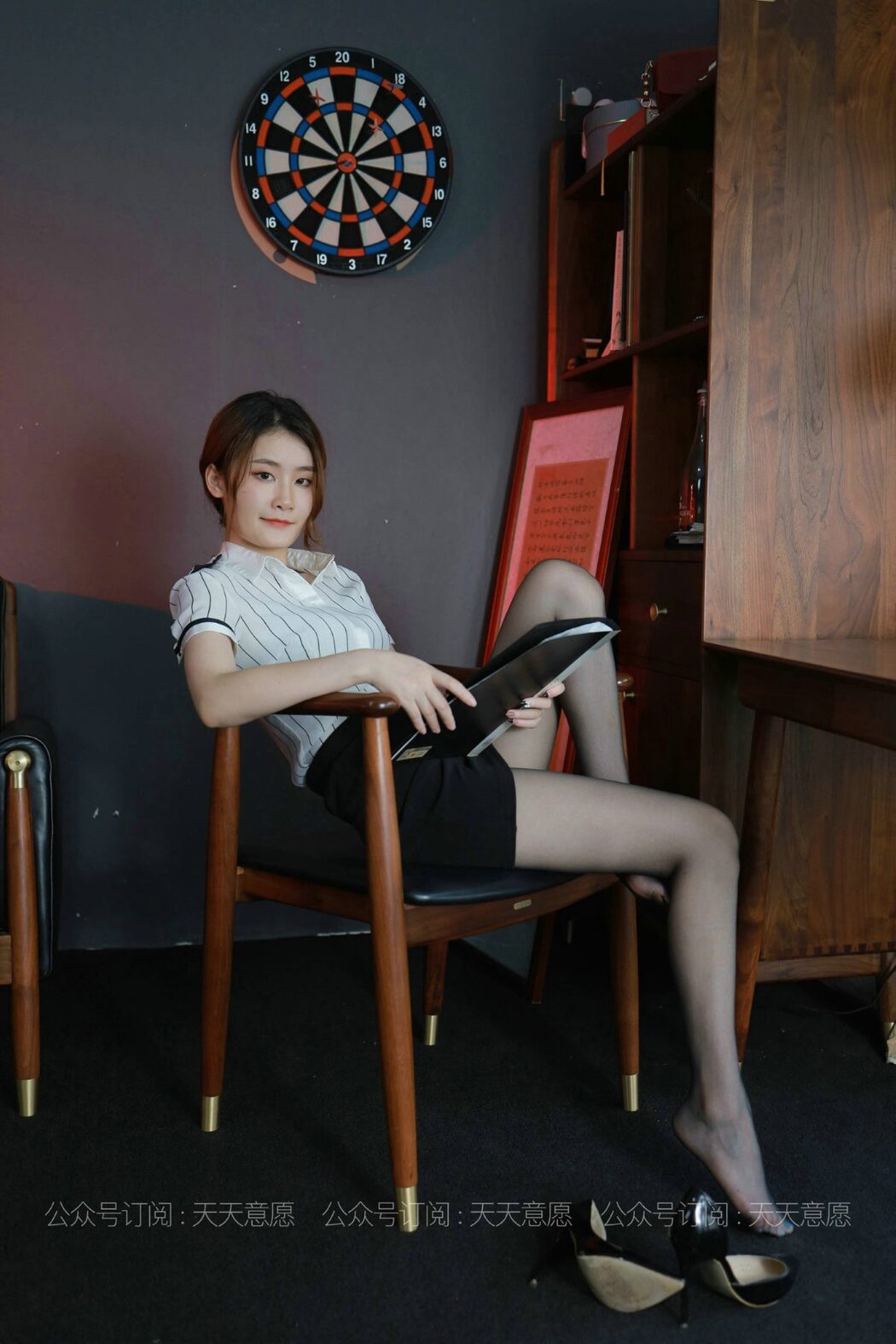 IESS异思趣向 No.890 Zi Wei