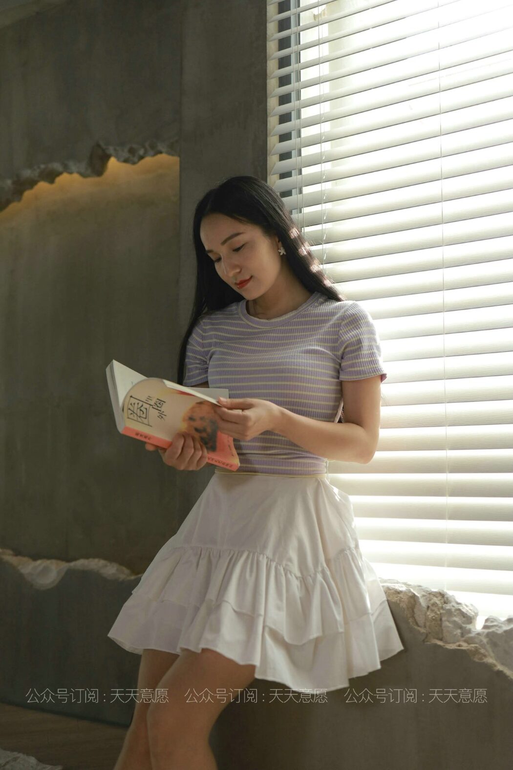 IESS异思趣向 No.875 Li Li