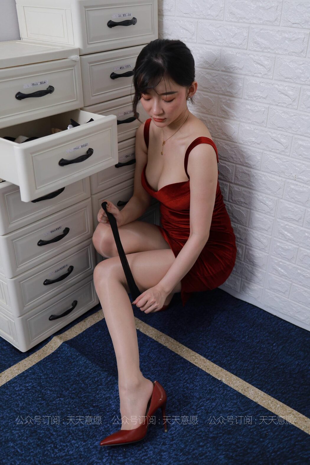 IESS异思趣向 No.869 Qiu Qiu