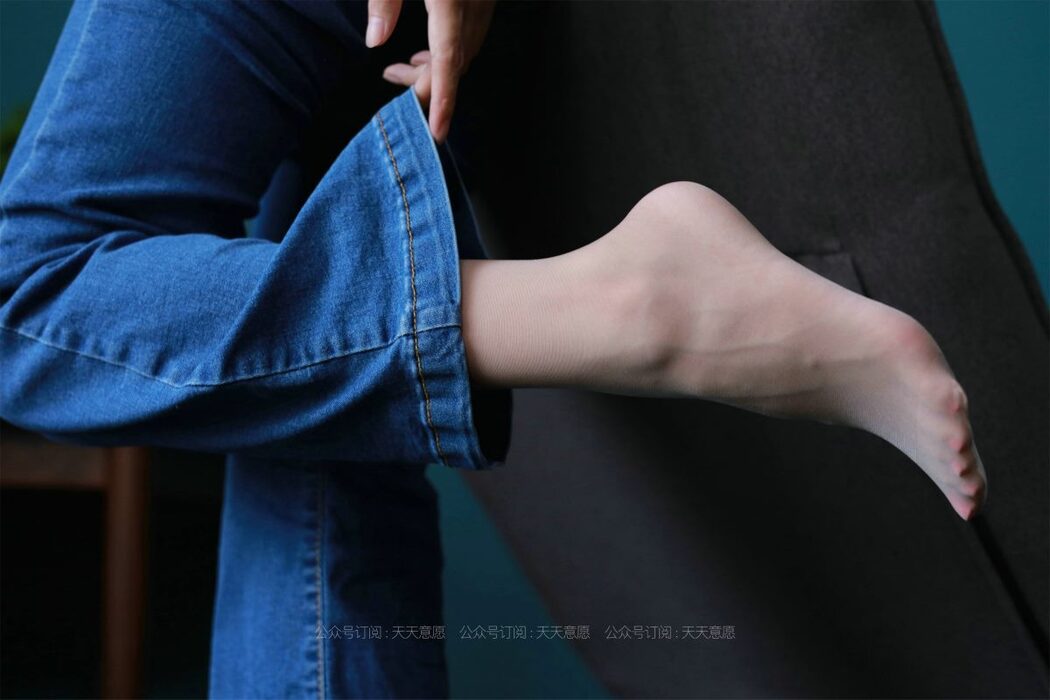 IESS异思趣向 No.879 Mei Ko