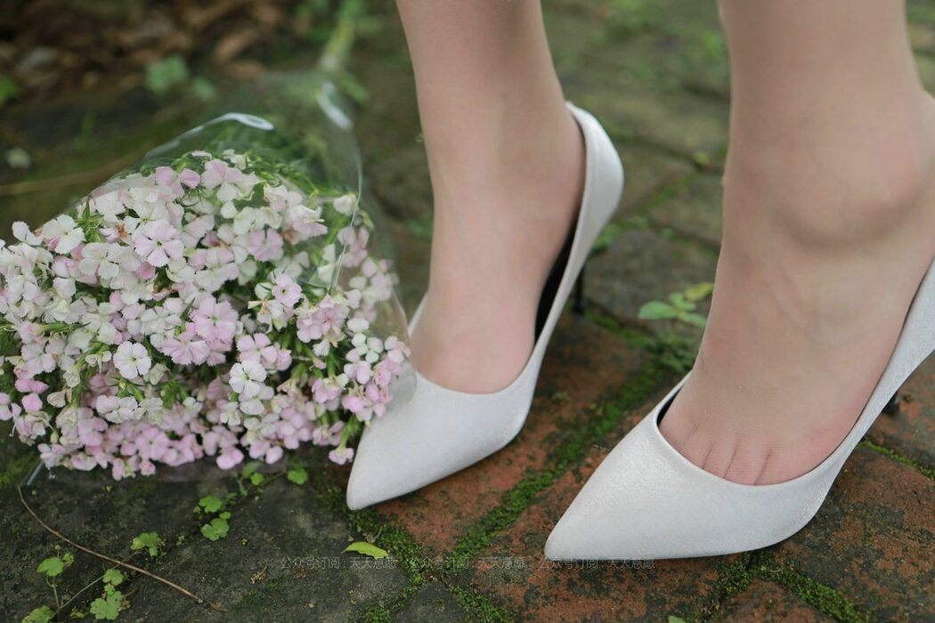 IESS异思趣向 No.897 Zi Wei