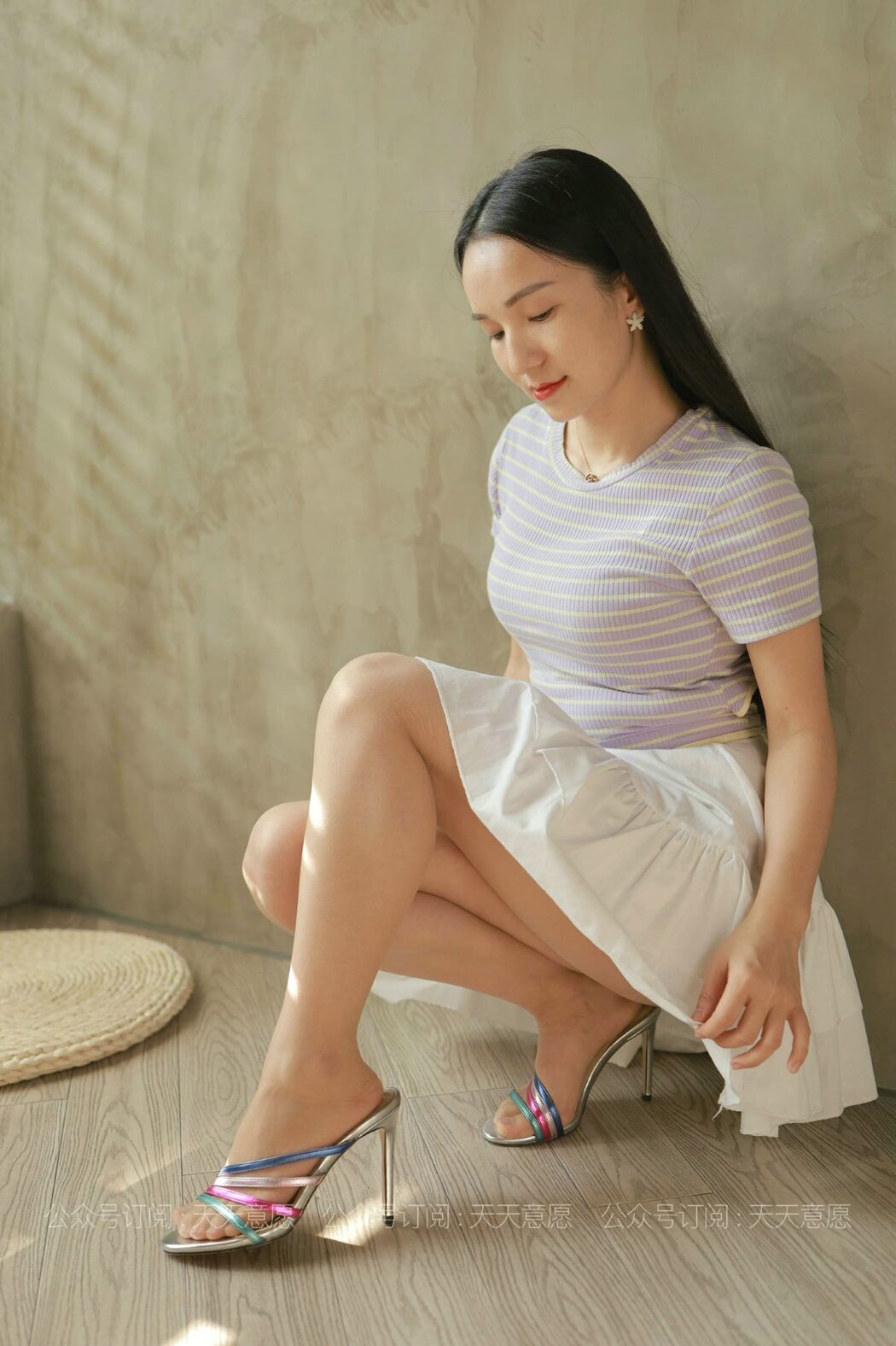 IESS异思趣向 No.875 Li Li