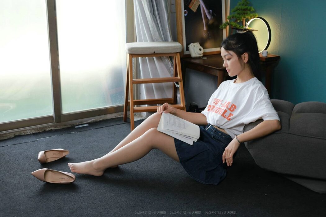 IESS异思趣向 No.900 Xiao Qi