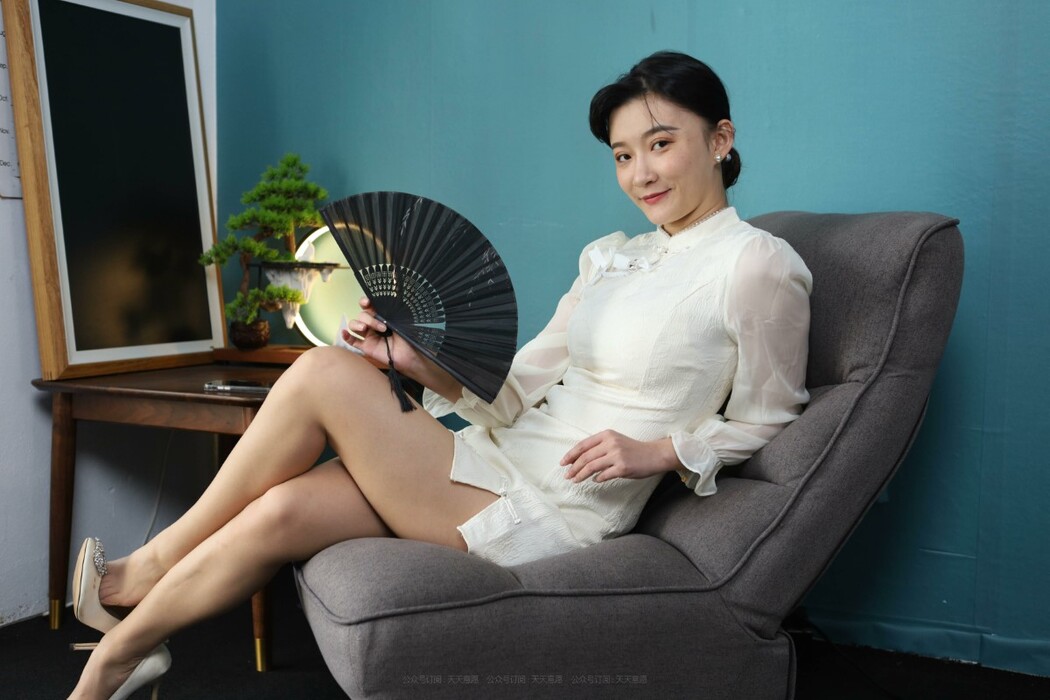 IESS异思趣向 No.980 Qiu Qiu