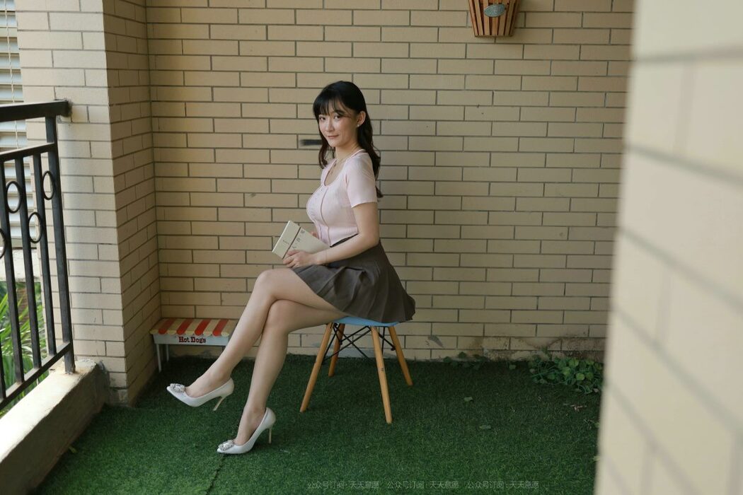IESS异思趣向 No.943 Qiu Qiu