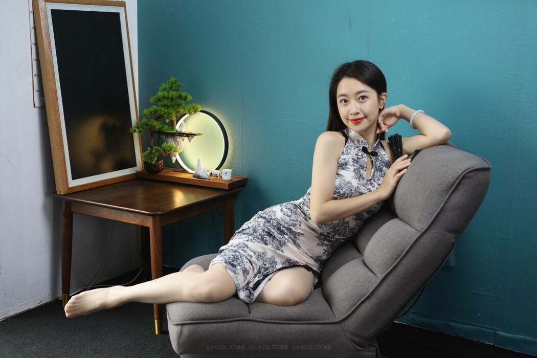 IESS异思趣向 No.976 Xiao Jie