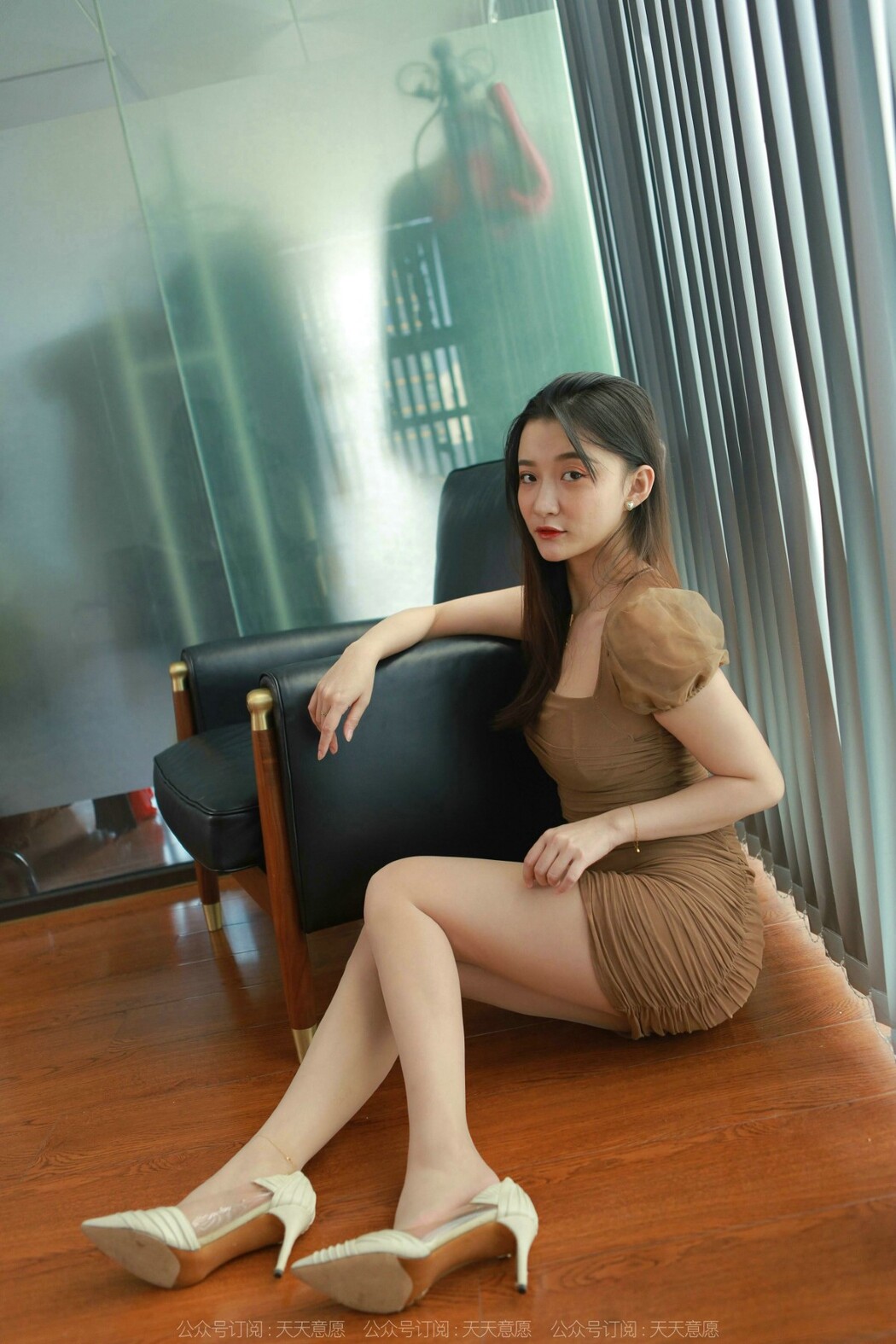 IESS异思趣向 No.988 Qiu Qiu