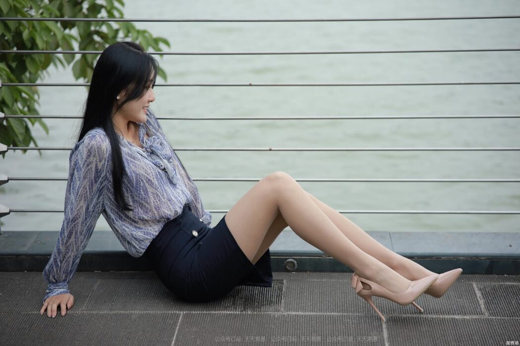IESS异思趣向 No.957 Wan Ping