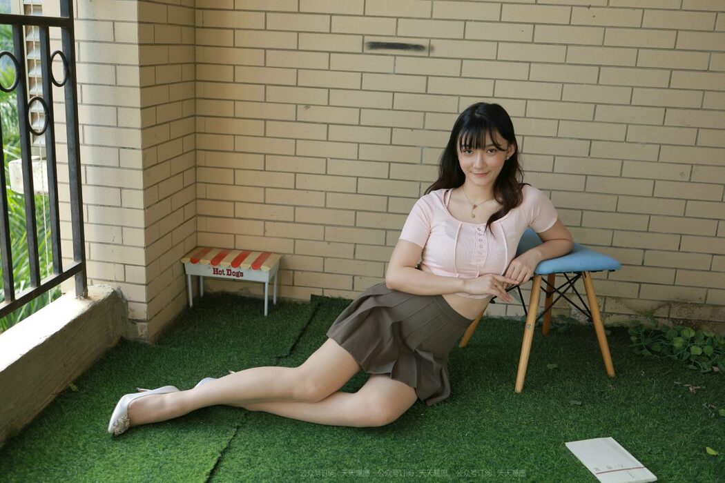 IESS异思趣向 No.943 Qiu Qiu