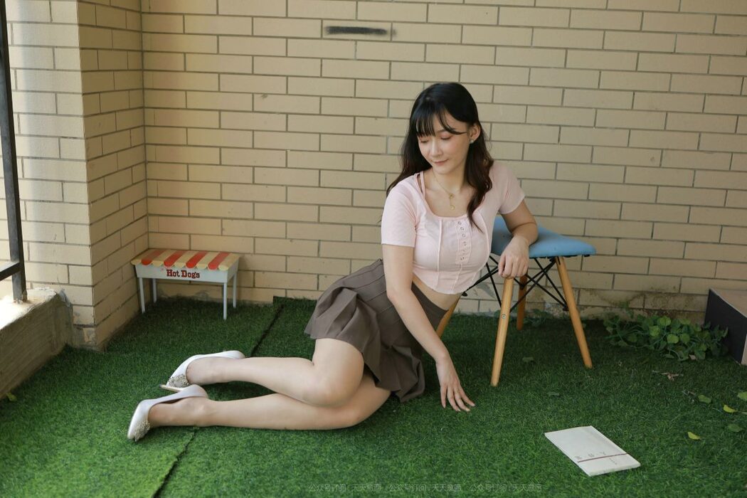 IESS异思趣向 No.943 Qiu Qiu