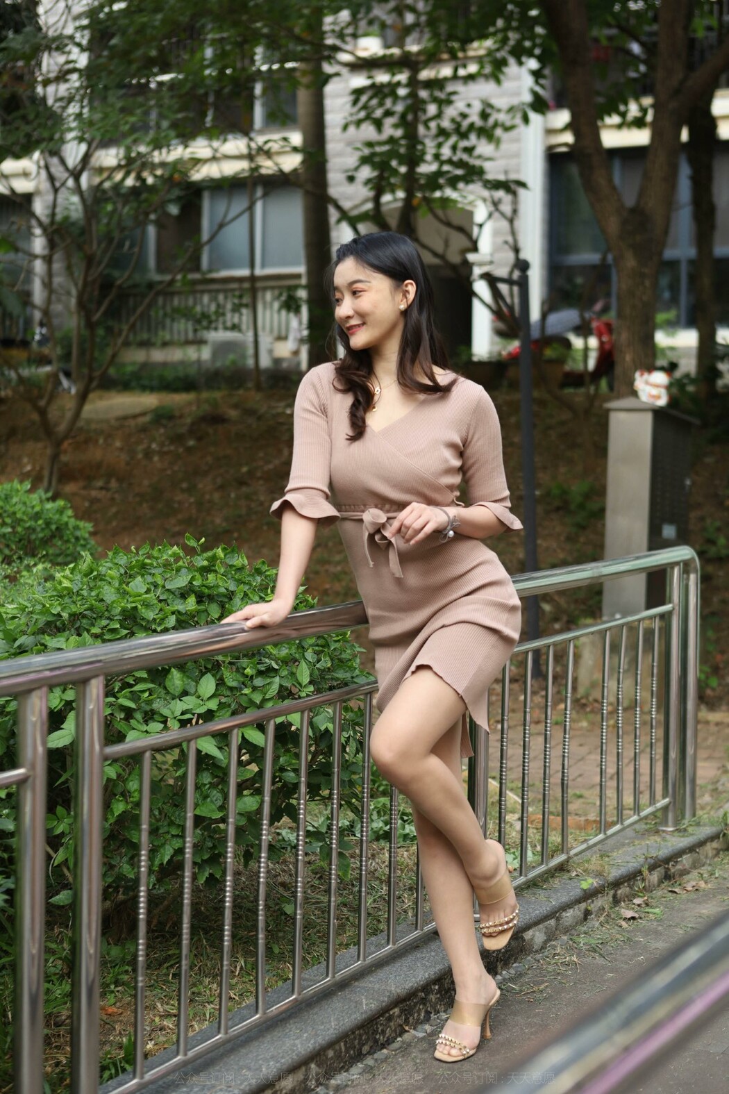 IESS异思趣向 No.970 Qiu Qiu