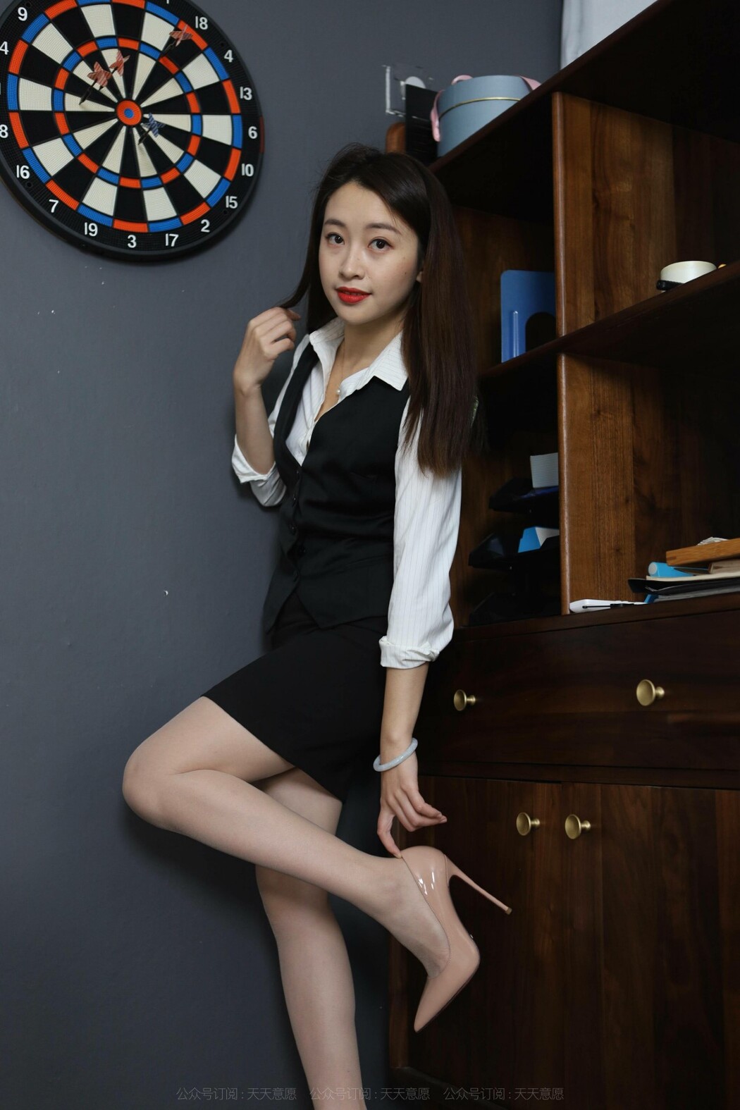 IESS异思趣向 No.972 Xiao Jie