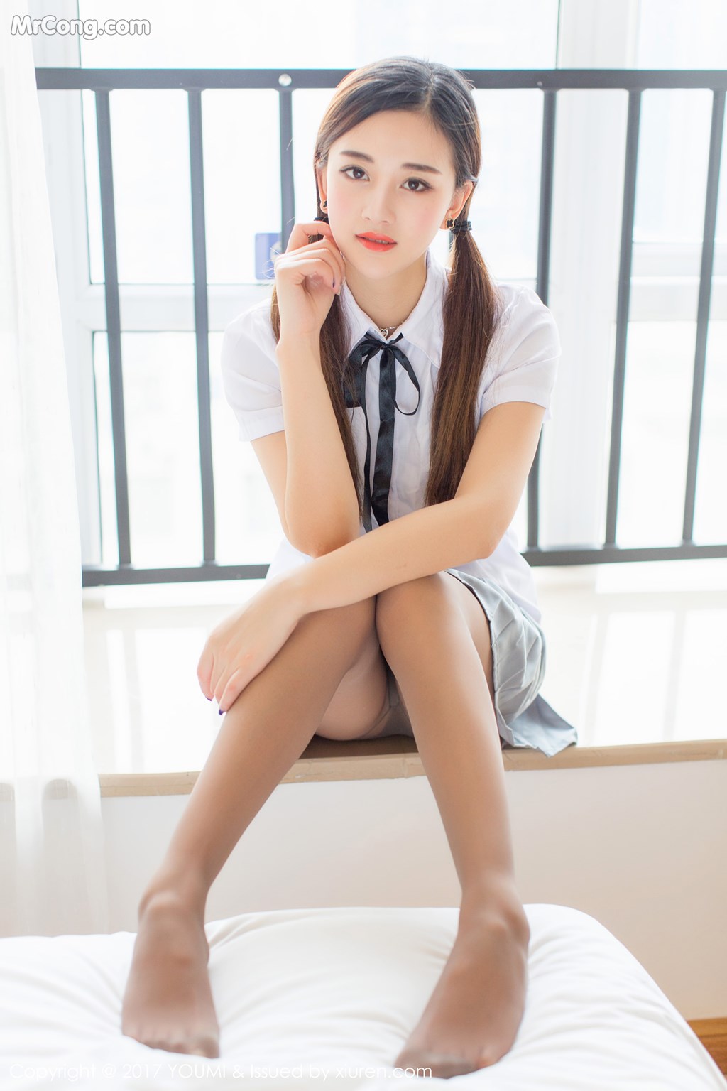 YouMi Vol.087: 娜娜TINA (41 images)