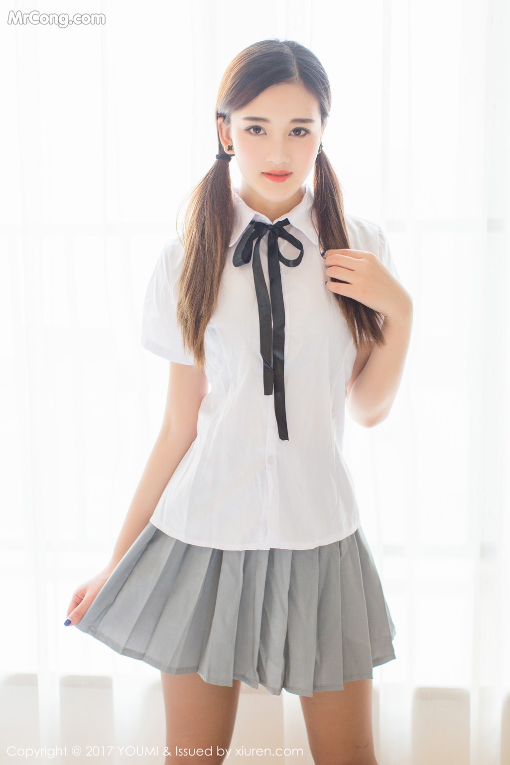 YouMi Vol.087: 娜娜TINA (41 images)