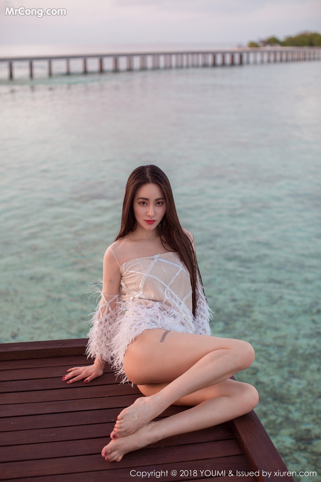 YouMi Vol.135: Mu Fei Fei (穆菲菲) (42 images)