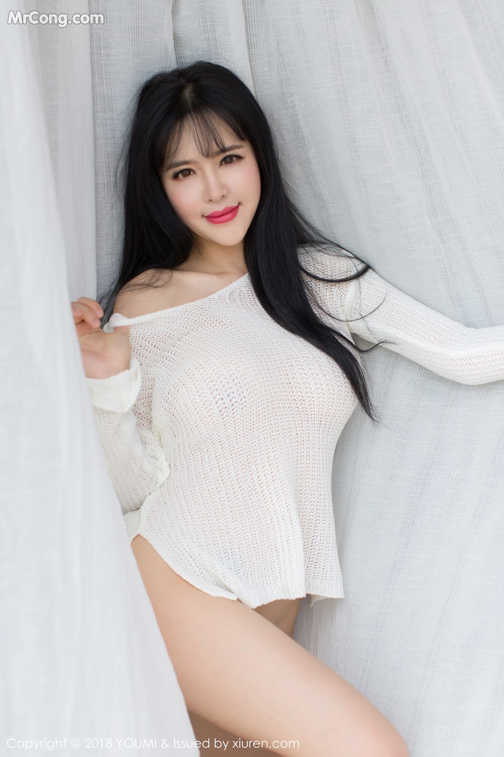 YouMi Vol.177: Liu Yu Er (刘钰儿) (50 images)