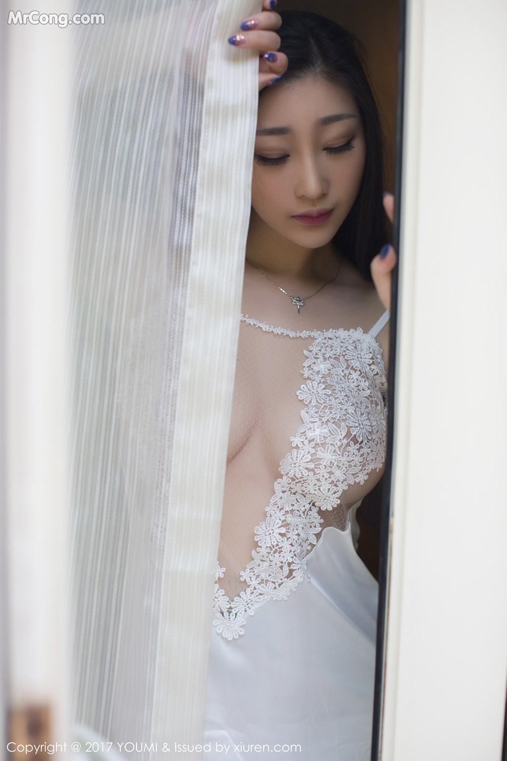 YouMi Vol.077: Daji_Toxic (妲己_Toxic) (49 images)