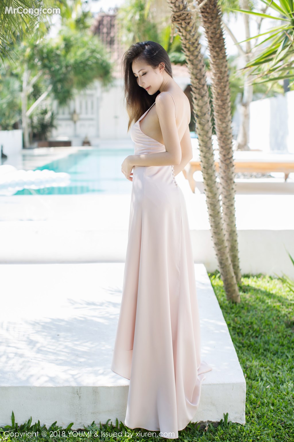 YouMi Vol.156: Yumi (尤美) (32 images)